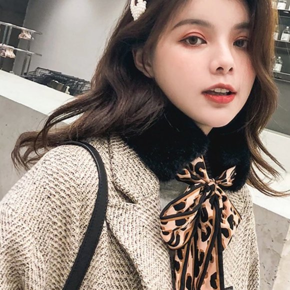Women Scarf Bow Tie Warm Plush Faux Fur Leopard - Picture 1 of 3